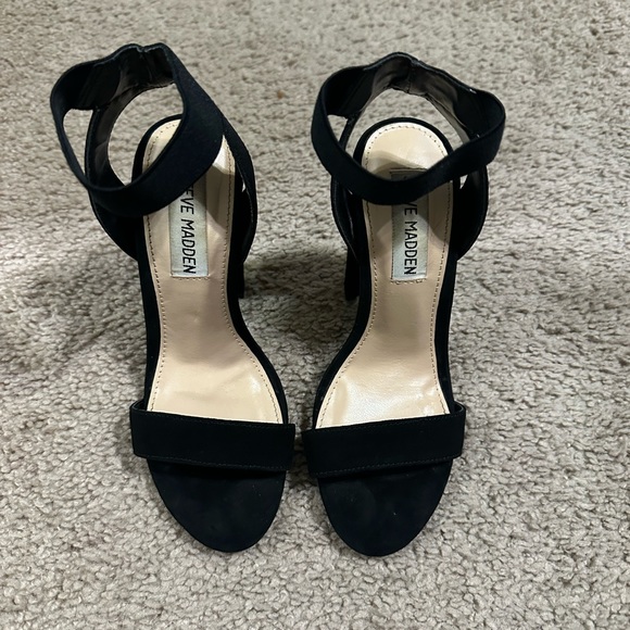 Steve Madden Heels Size 5 - Picture 4 of 9